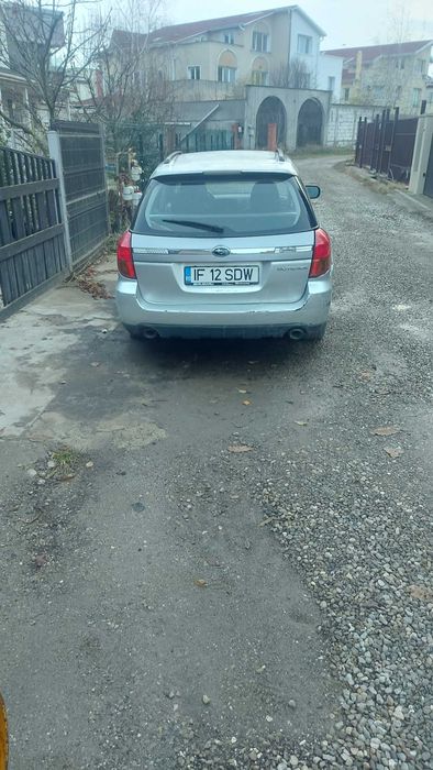 Subaru Outback 4x4 break benzina