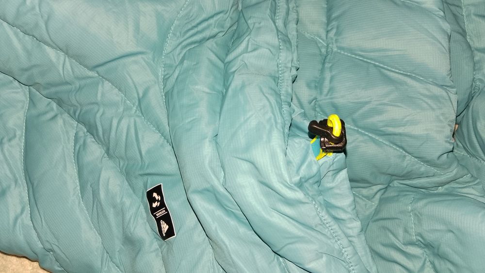 Женская куртка Adidas