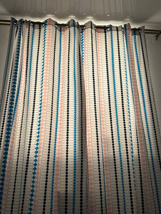 Продам шторы хорошие