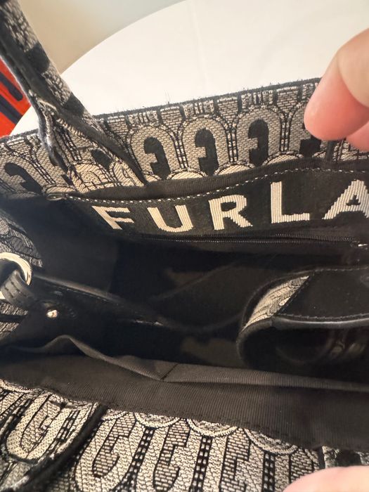 Furla Opportunity S size