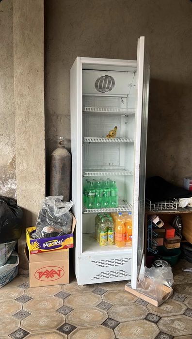 Срочьно продается Холодильник