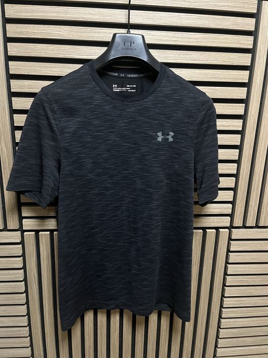 Under Armour : Heatgear Knit - размер S/M Оригинал