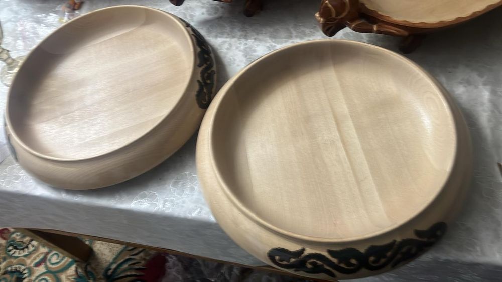 Астаулар , бас табақтар , орешница