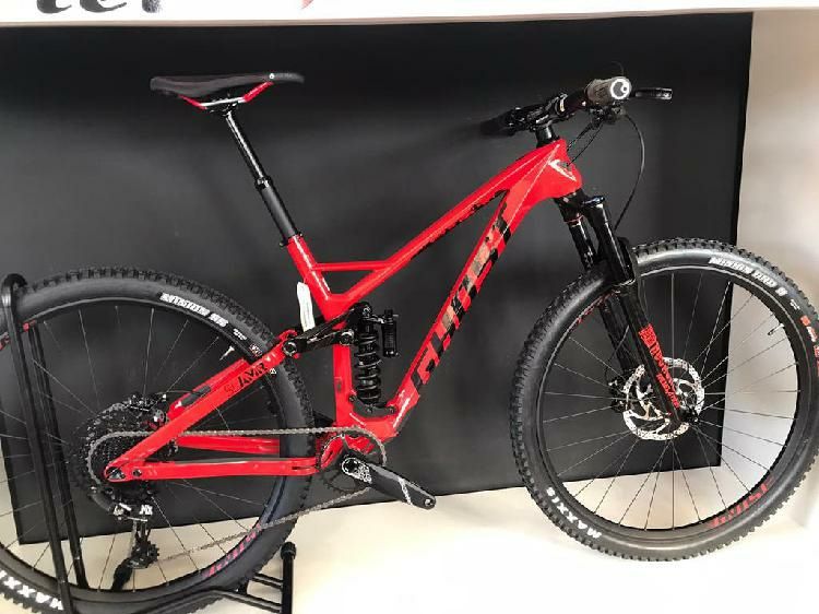 Bicicletă Enduro Ghost SLAMR 6.9