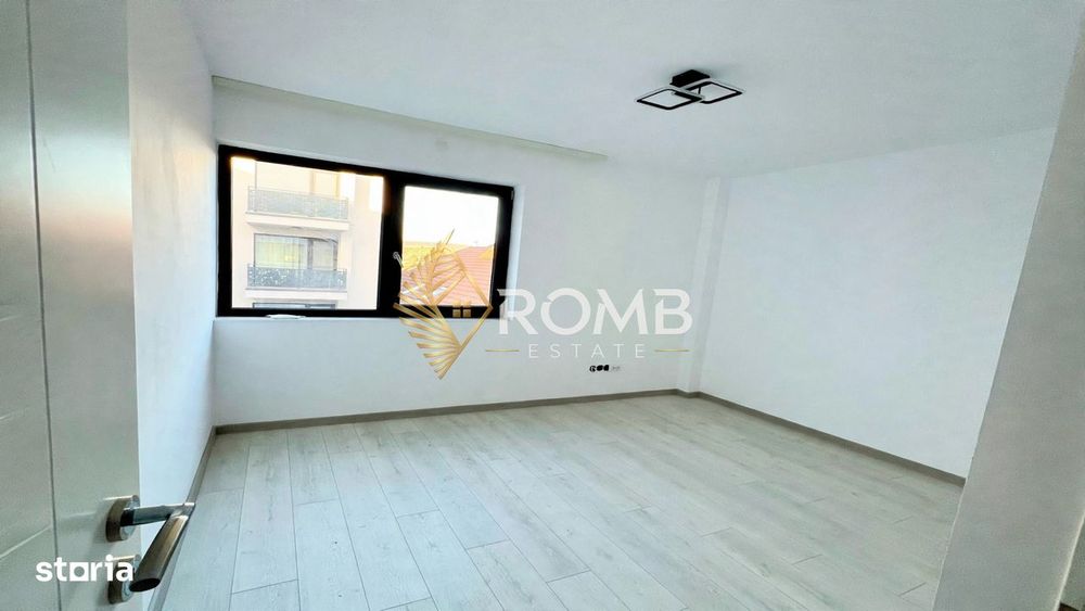 Apartament 3 camere, 70 mp utili, balcon, parcare, finisat, zona Pod I