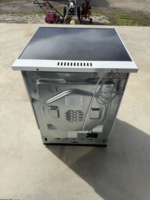 Печка с керамичен плот Gram