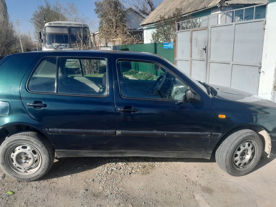 Продам машину гольф 3