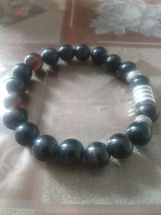 Тасбехли браслет сотилади