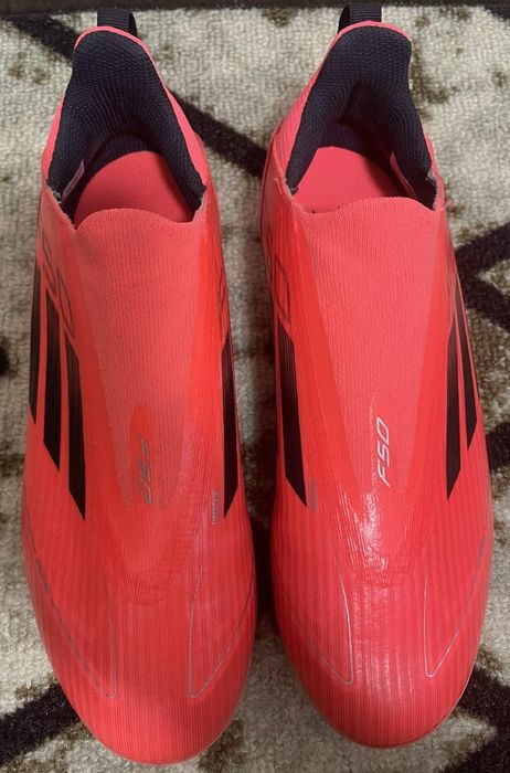 Детски футболни обувки Adidad