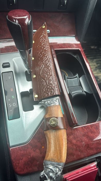 Нож для разделки мяса, кухонный нож