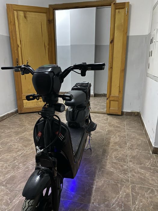 Продам электроскутер