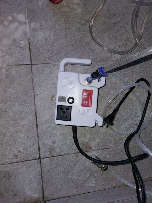 Продавам Shijing 9601