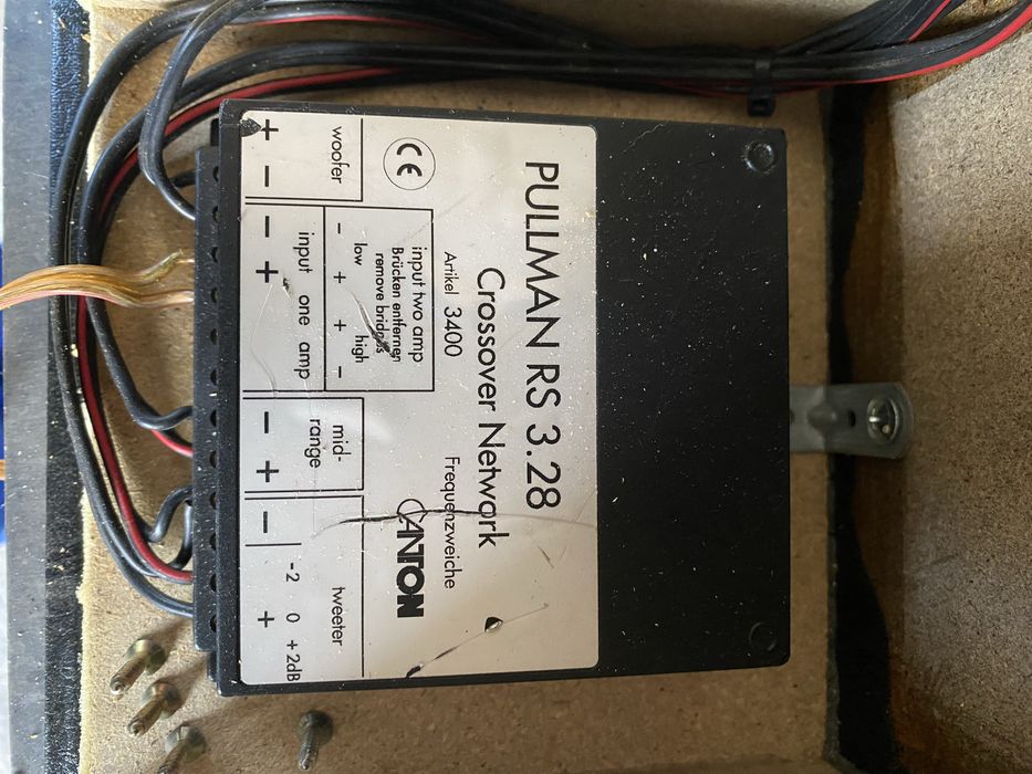 Ниско честотни 10 инчови говорители CANTON