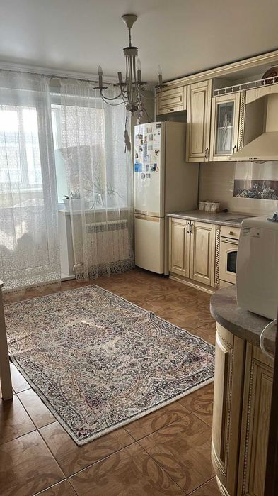 Продам 3 комнатную квартиру