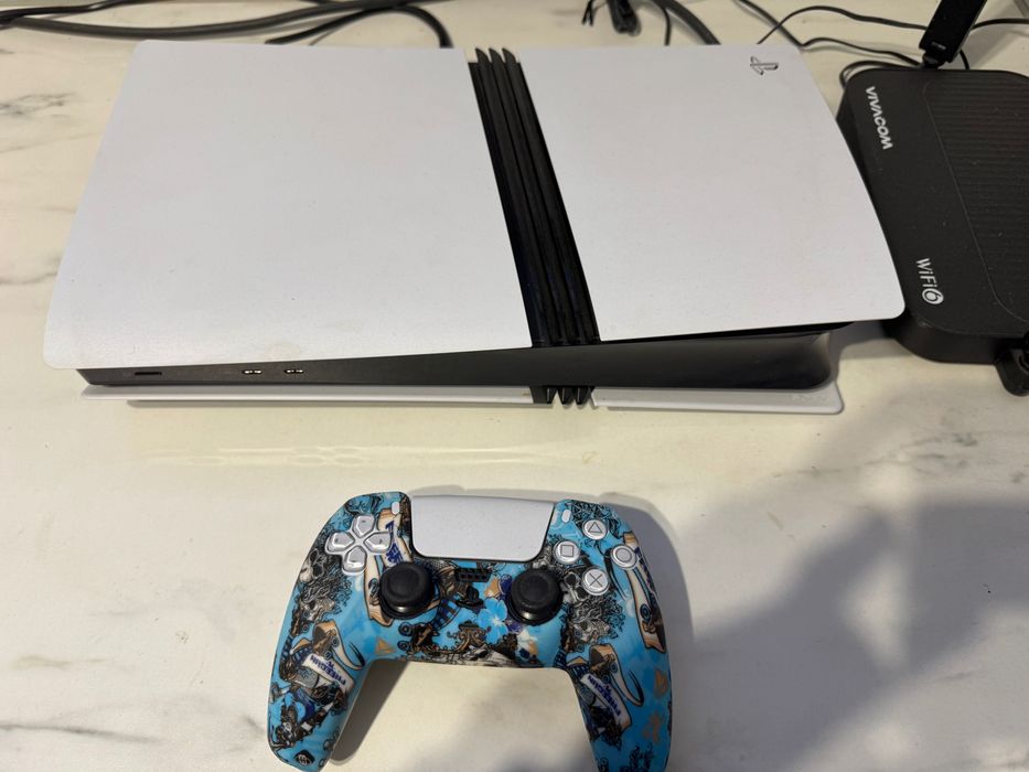 PlayStation 5 pro 2TB