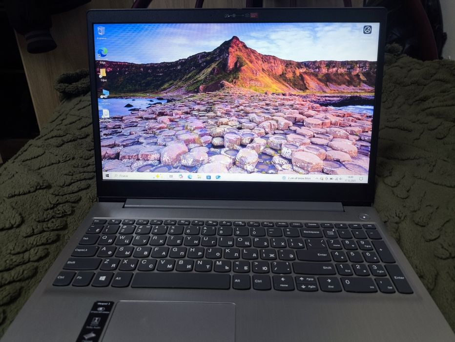 продам ноутбук для работы