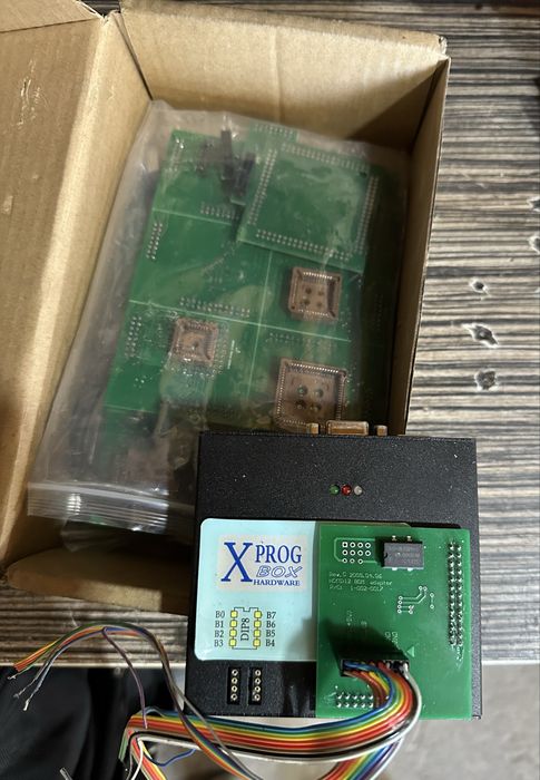 Программатор XPROG-Box