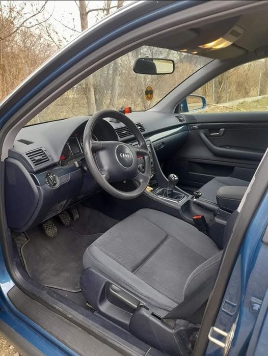 Vând audi A4 2.0