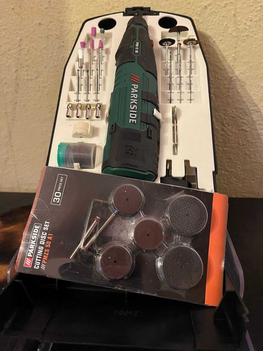 Masina de gaurit si slefuit fin Parkside