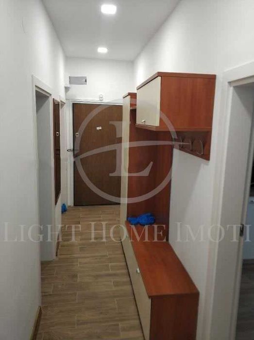 Продава се Четиристаен апартамент в Пловдив, Център - 89 кв.м за 3427 €/кв.м - Снимка #10