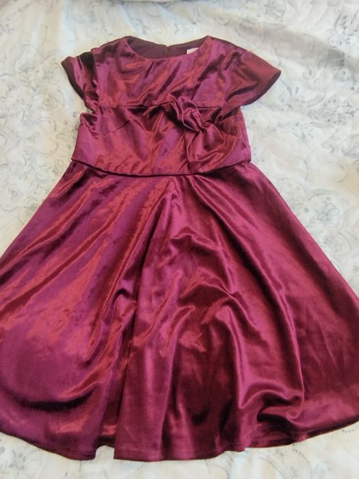 Коледна рокля за пет години