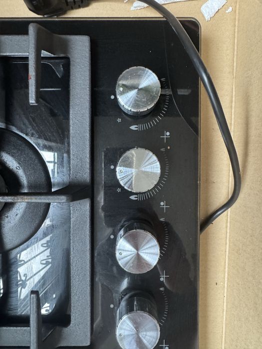 Продам газ плиту