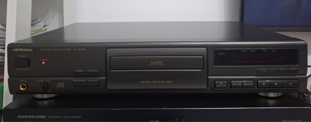 CD Player Technics SL-PG490