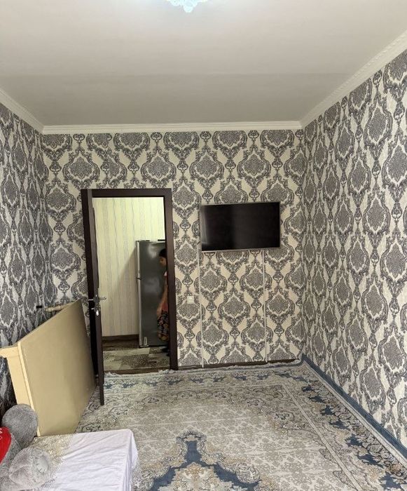 Сергели 5А 3 хона 3 этаж срочно сотилади