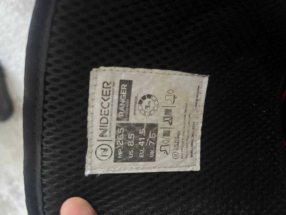 Сноуборд, ботинки(41.5 р) и крепления