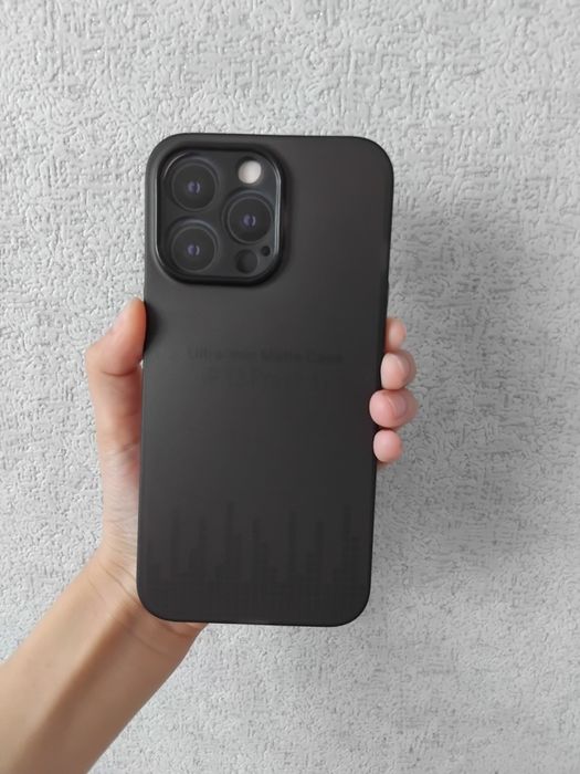 Чехол айфон 13 про.