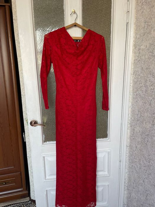 Вечерние платья