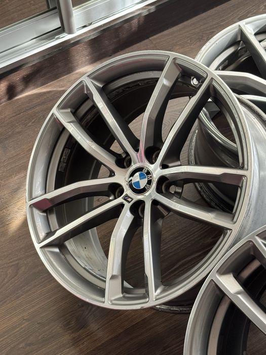 диски BMW G30 R18
