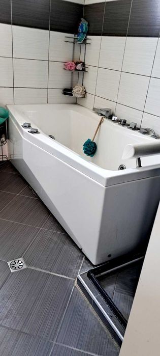 Продава се Къща в Плевен, Сторгозия - 250 кв.м за 3000 €/кв.м - Снимка #13