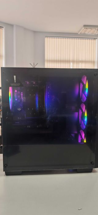 Добро Геймърско PC Ryzen 5 5600G/16Gb DDR5/512GB SSD+500Gb HDD/RX 6600/Гаранци