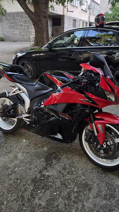 Honda CBR600, пистов