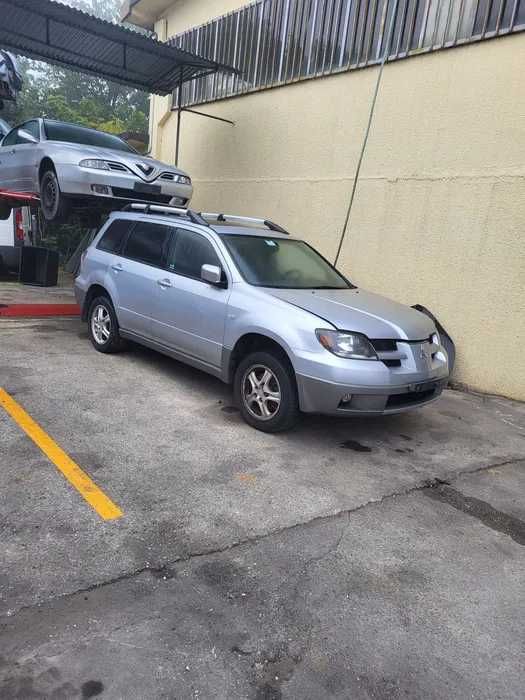 Piese mitsubishi outlander 2.0 benzina an 2004