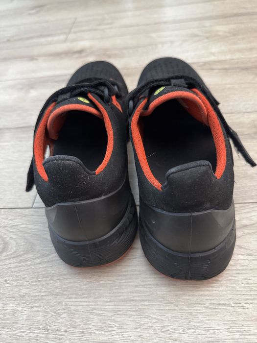 Sandale Uvex cu bombeu 44