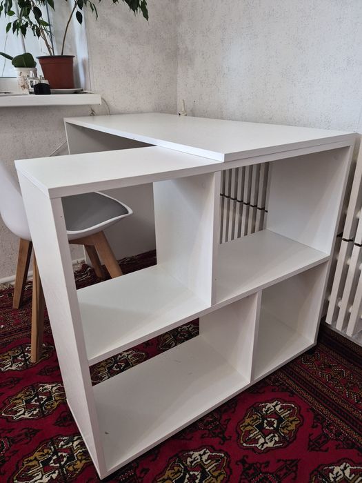 Продаеься стол и стулья