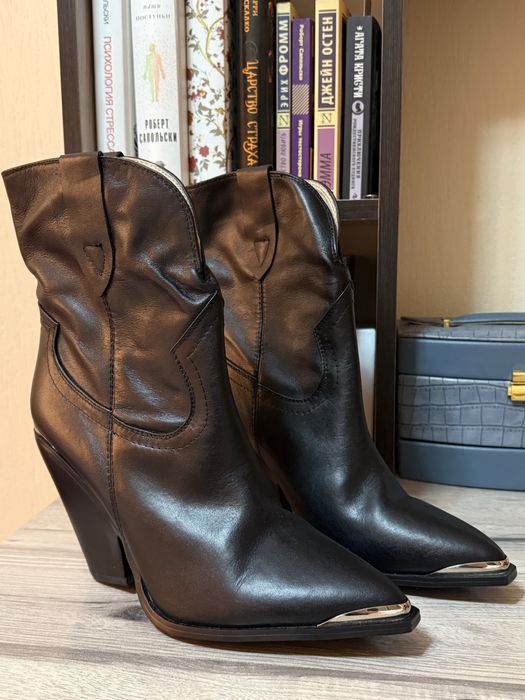 Женские ботильоны