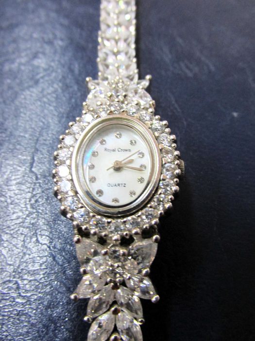 Дамски сребърен часовник royal crown