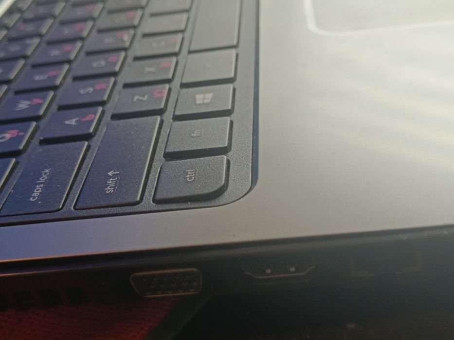 Двуядрен лаптоп HP 250 G3