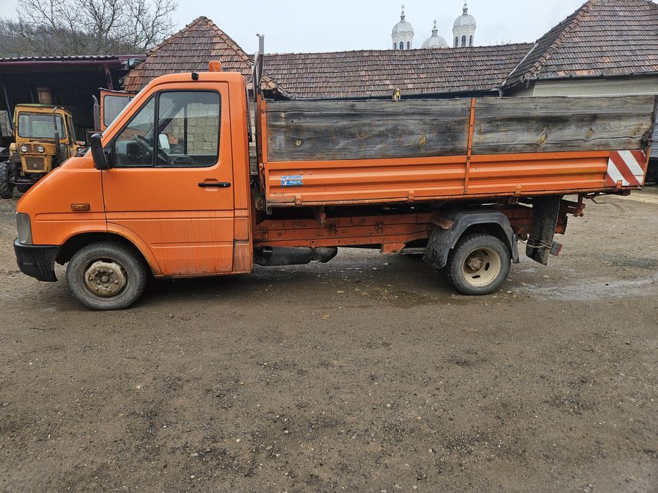 Volkswagen Lt. 46, motor 2.5 basculabil.