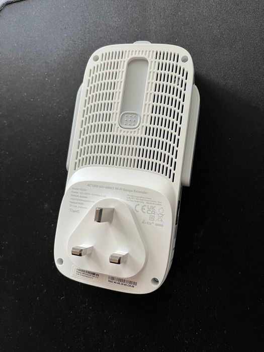 Range Extender TP-Link RE550, AC1900 Dual Band, 3 antene Wi-Fi