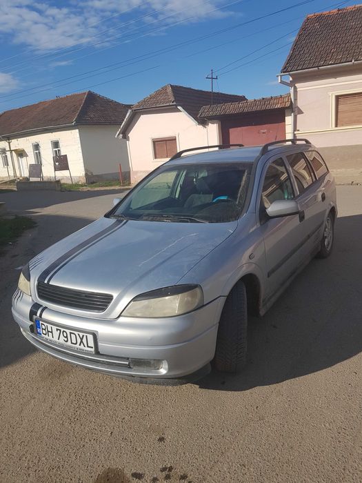 Vand sau schimb opel astra g pret  fixx