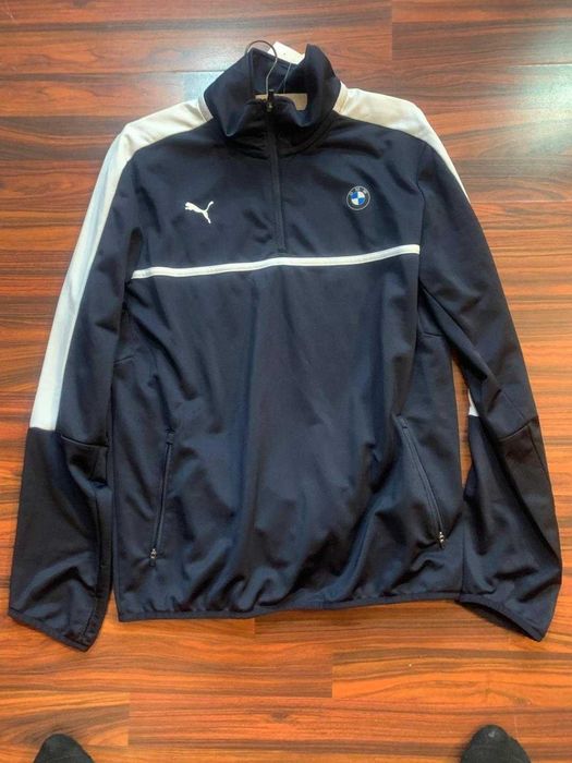 se vinde la pachet pantofi sport puma /bmw plus bluza puma /bmw