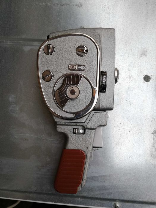 Видеокамера и фотоапарат КВАРЦ!!! Като нов!