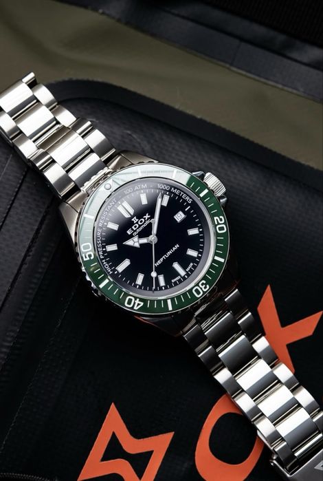 Швейцарские дайверские часы EDOX Neptunian, механика 1000 метров!