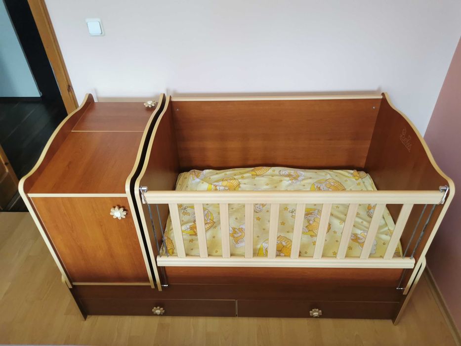 Детско легло /бебе+ юношеско