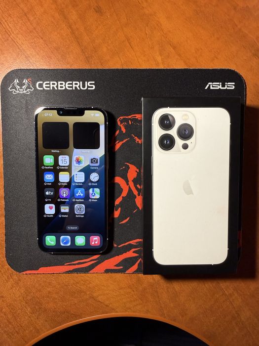 iPhone 13 Pro 256GB Full Box