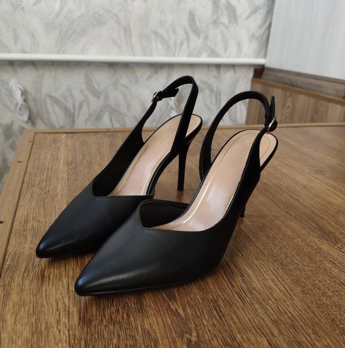 Туфли лодочки на каблуке